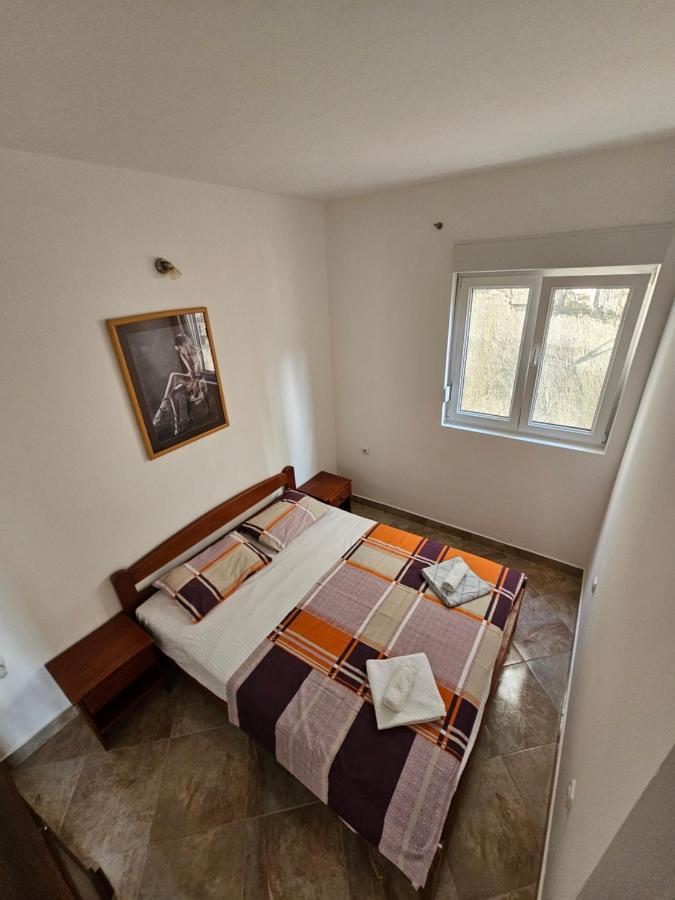 Apartman Vanja 2 *